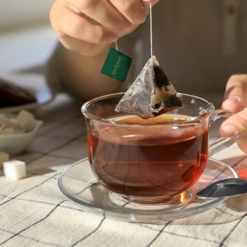 Darjeeling Black Tea Packaging with a Pyramid Tea Bag Packing Machine