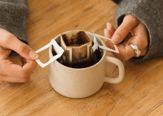 Canadian Coffee Packaging with an Automatic Drip Coffee Bag Packing Machine